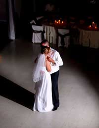 Wedding dance songs tunes tempo 